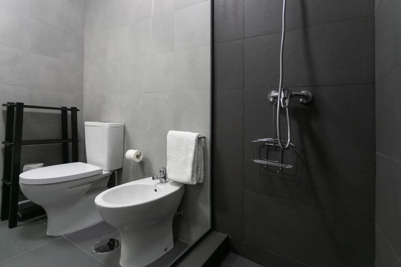 Aposentus - Elegant Functionality Porto Downtown Apartment Luaran gambar