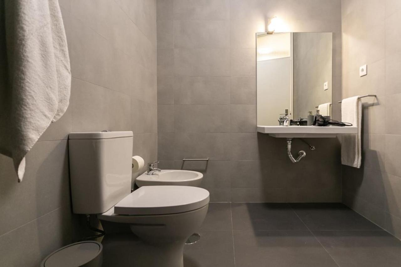Aposentus - Elegant Functionality Porto Downtown Apartment Luaran gambar